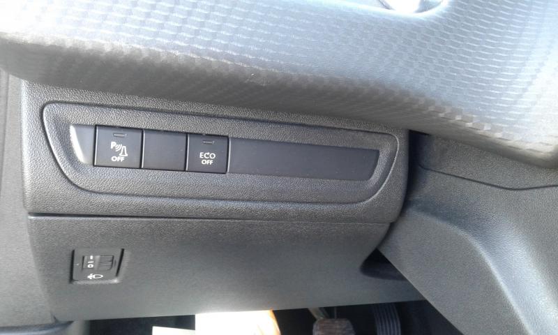 PEUGEOT 2008 ALLURE