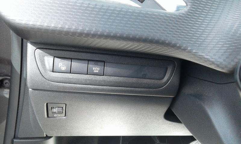 PEUGEOT 2008 ALLURE