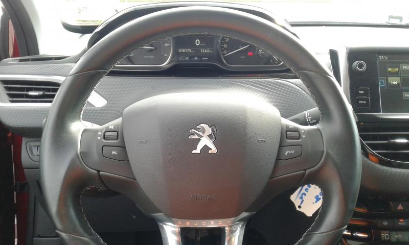 PEUGEOT 2008 ALLURE