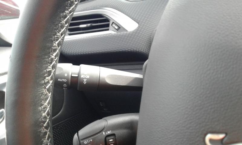 PEUGEOT 2008 ALLURE
