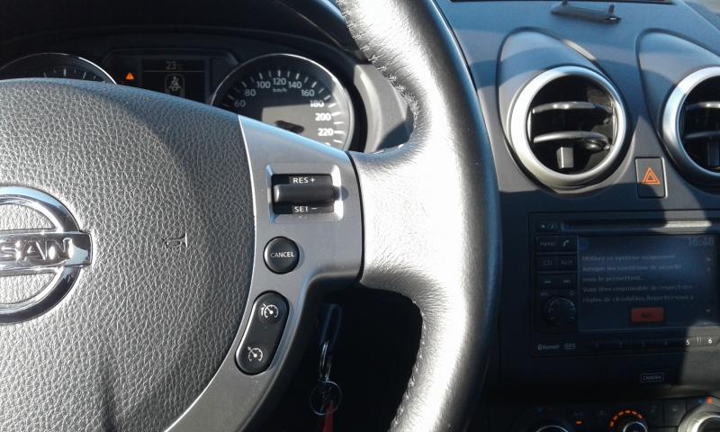 NISSAN QASHQAI 7 PLACES