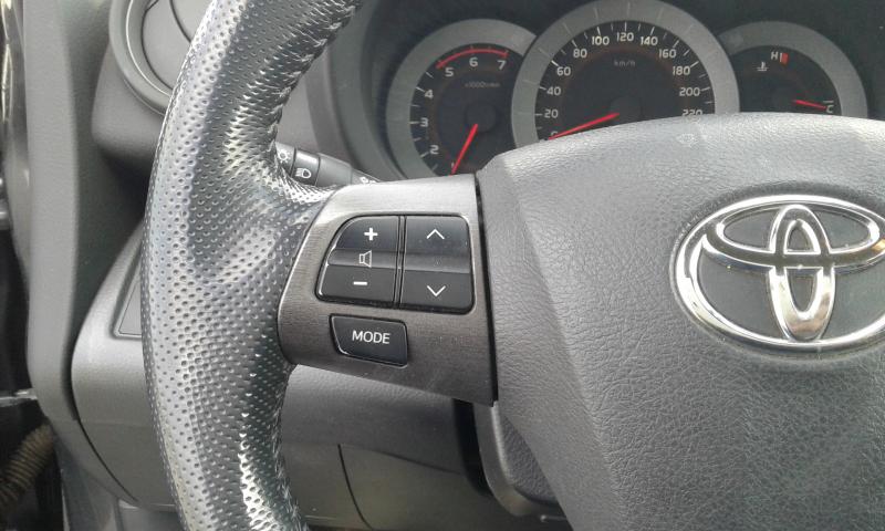 TOYOTA RAV4 4X4