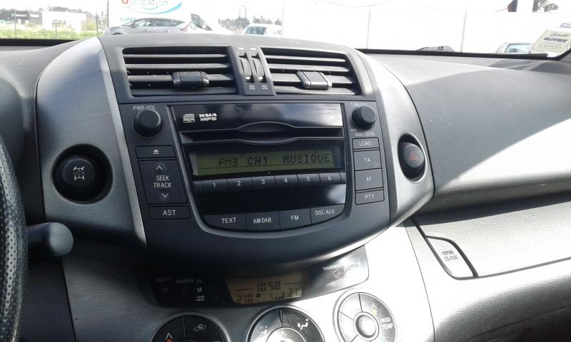 TOYOTA RAV4 4X4