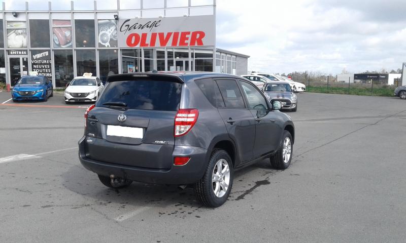 TOYOTA RAV4 4X4
