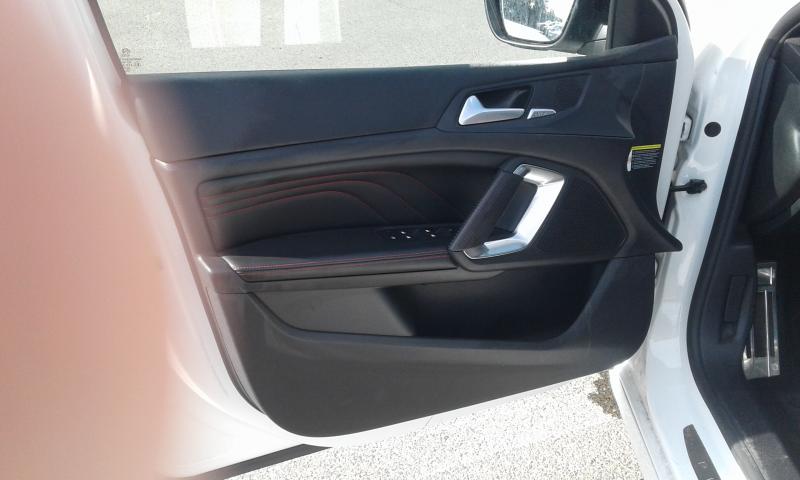 PEUGEOT 308 SW GT LINE
