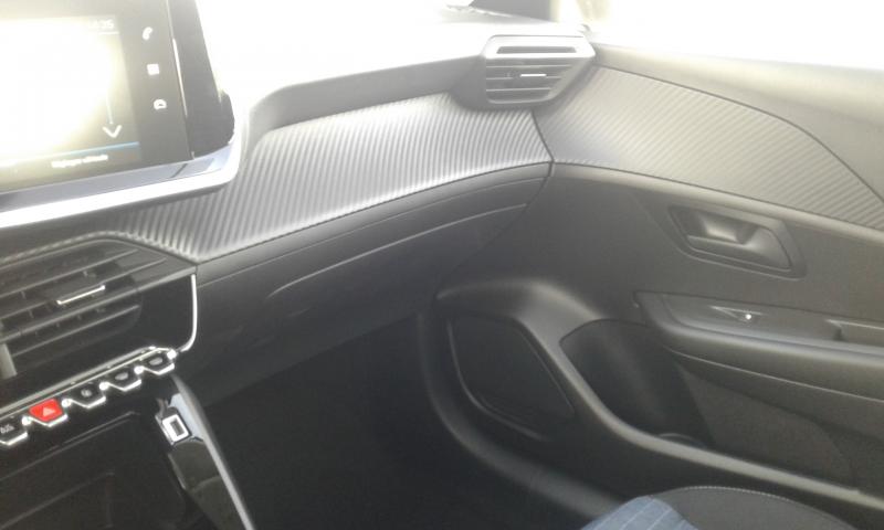 NOUVELLE PEUGEOT 208 SOCIETE