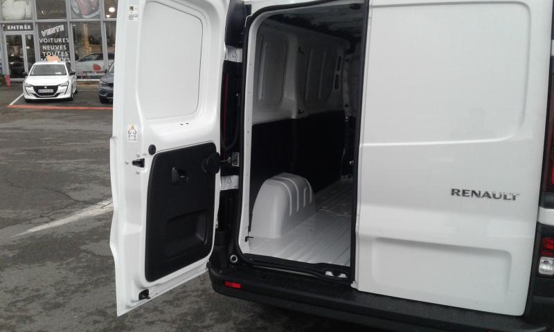 RENAULT TRAFIC L1H1